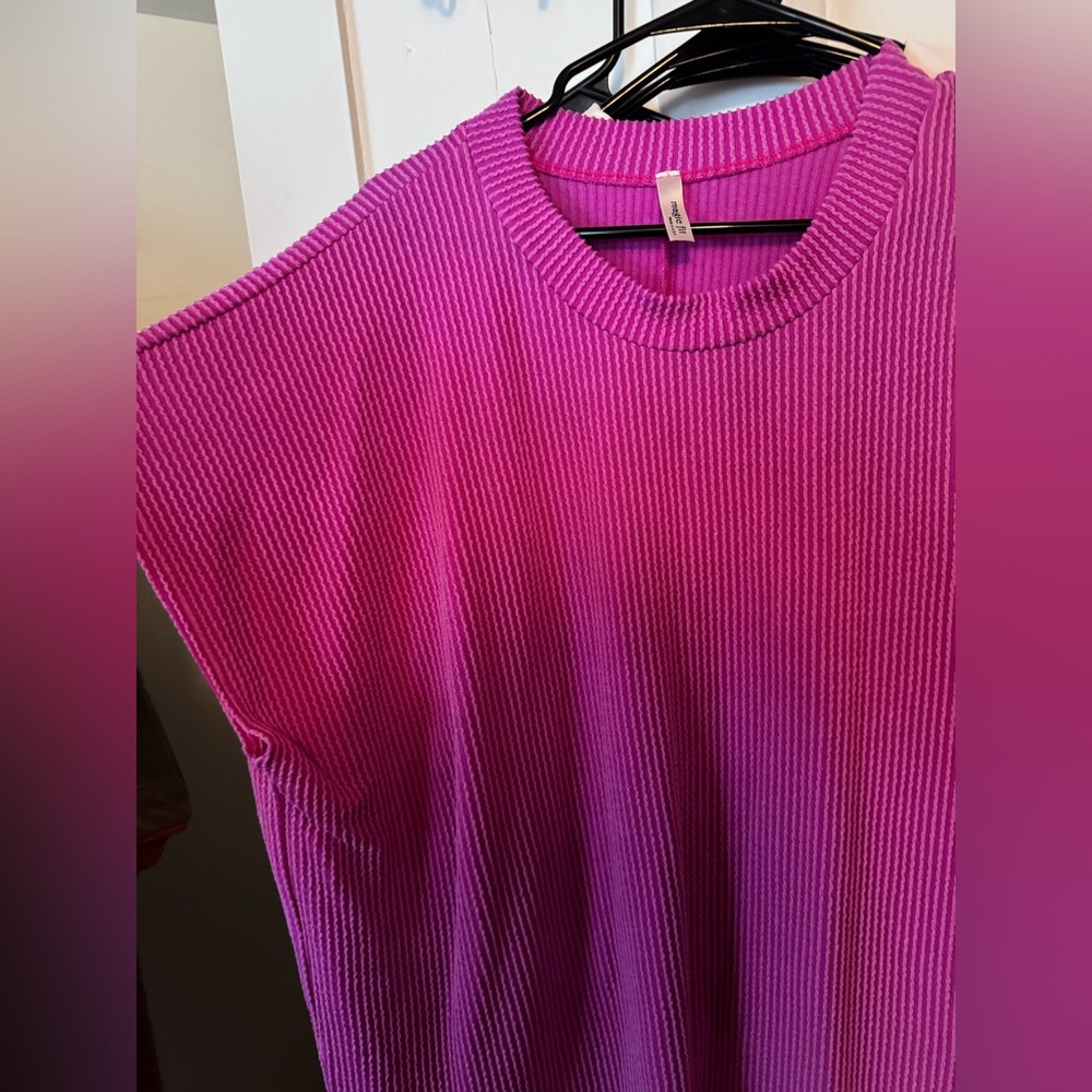 Women's Pink/Purple Ribbed Top - Picture 3 of 3